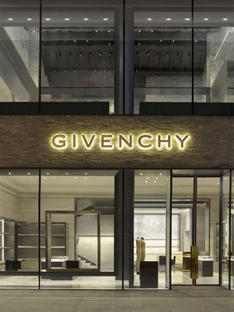 maison givenchy paris|Givenchy Paris online store.